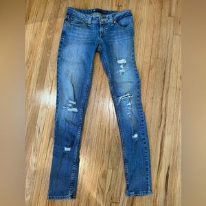 Levi’s Demi Curve Low Rise Skinny Jean sz 1/25